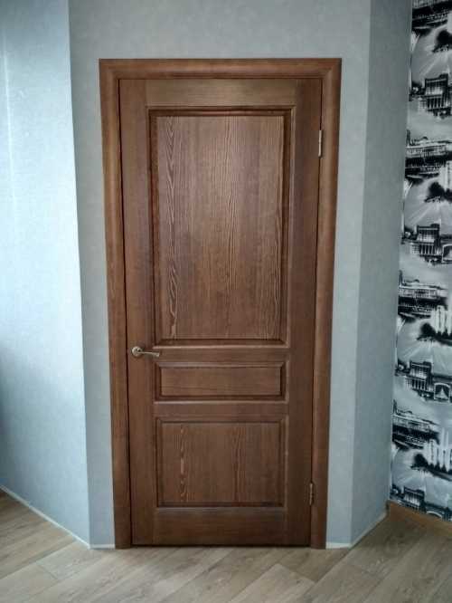Как перекрасить шпонированную дверь?