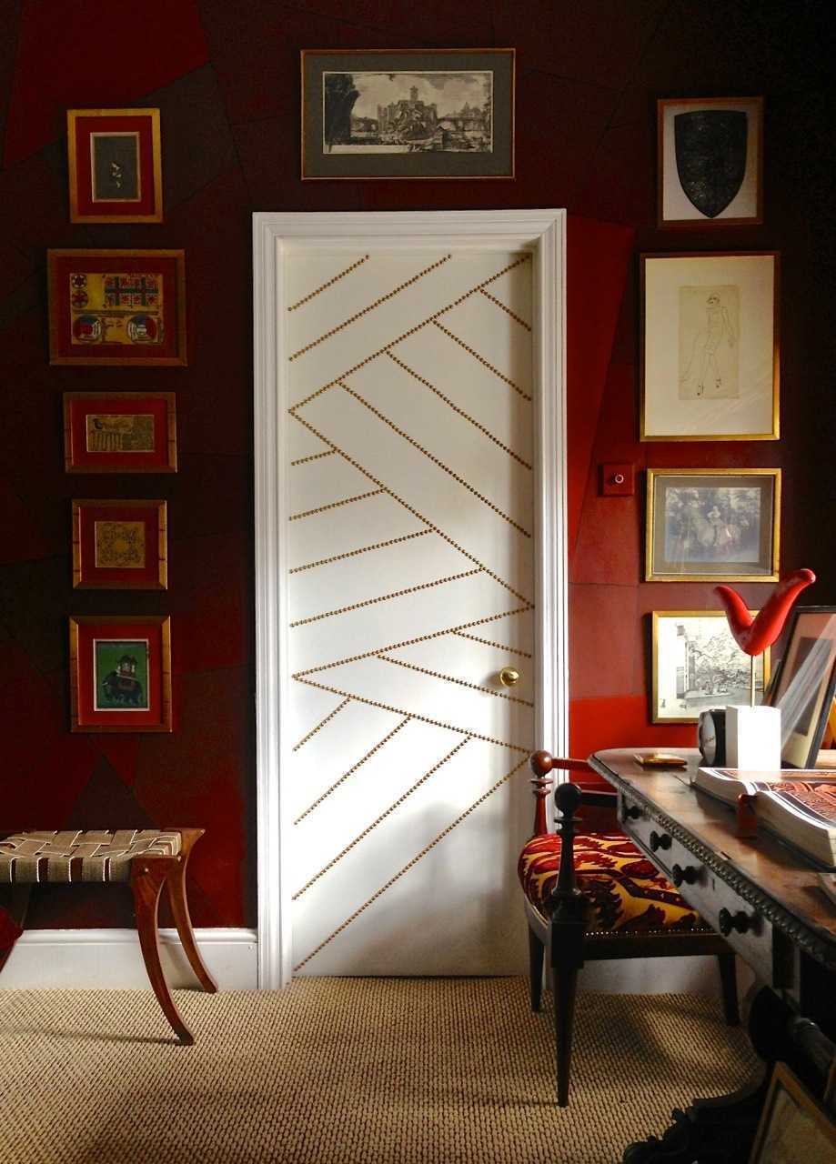 Как обновить старую дверь: межкомнатные своими руками не меняя, фото и чем оклеить деревянные, обои как покрасить
рассмотрим, как обновить старую дверь: 8 креативных идей – дизайн интерьера и ремонт квартиры своими руками