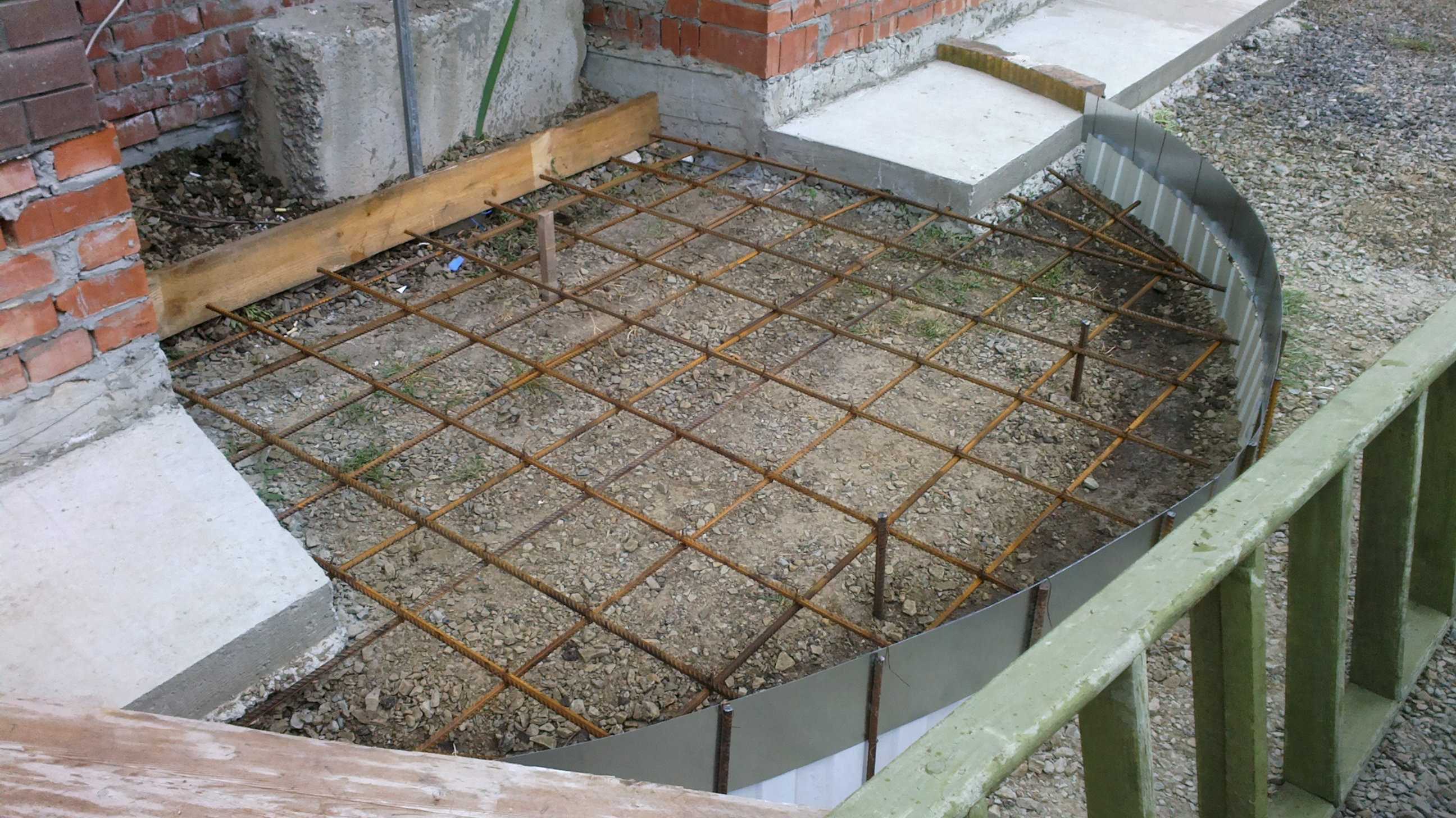 Опалубка для крыльца из бетона: материалы, установка, как сделать