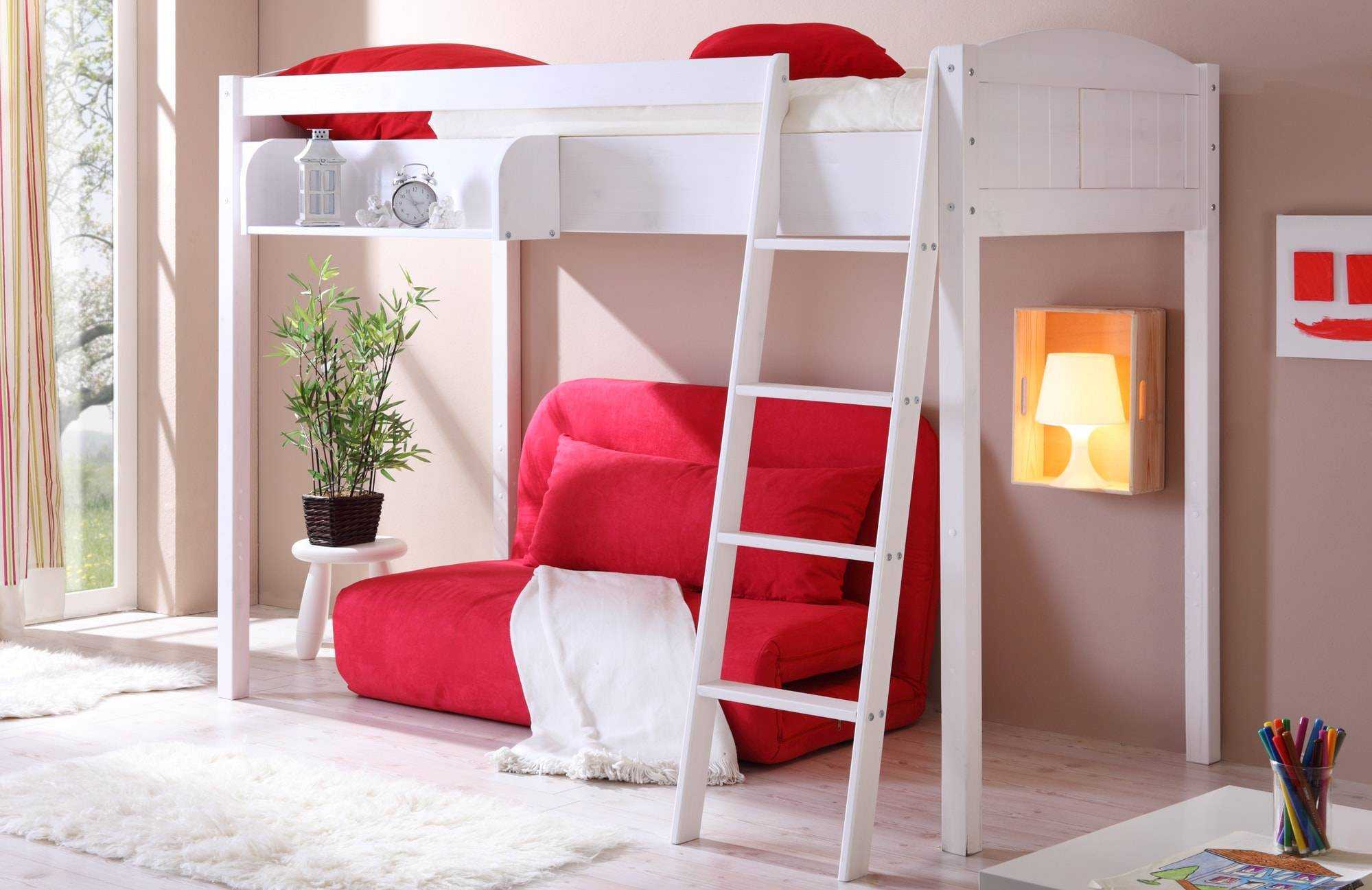 Кровать-чердак с рабочей зоной для подростка: особенности и характеристики мебели