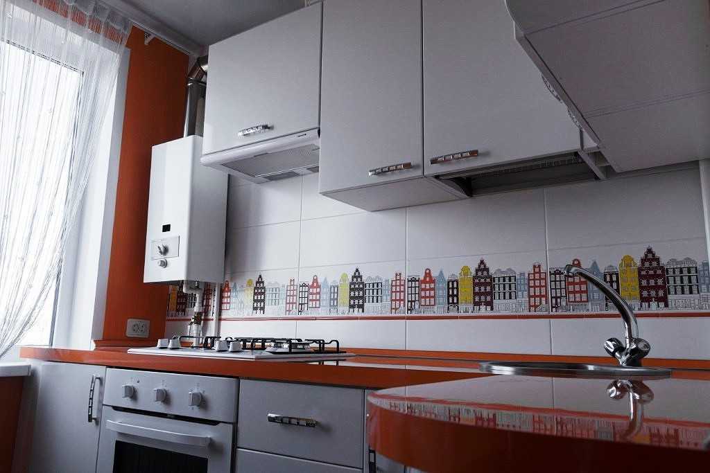 Как лучше разместить газовую колонку в пространстве кухни Примеры реальных интерьеров кухни с удачными решениями