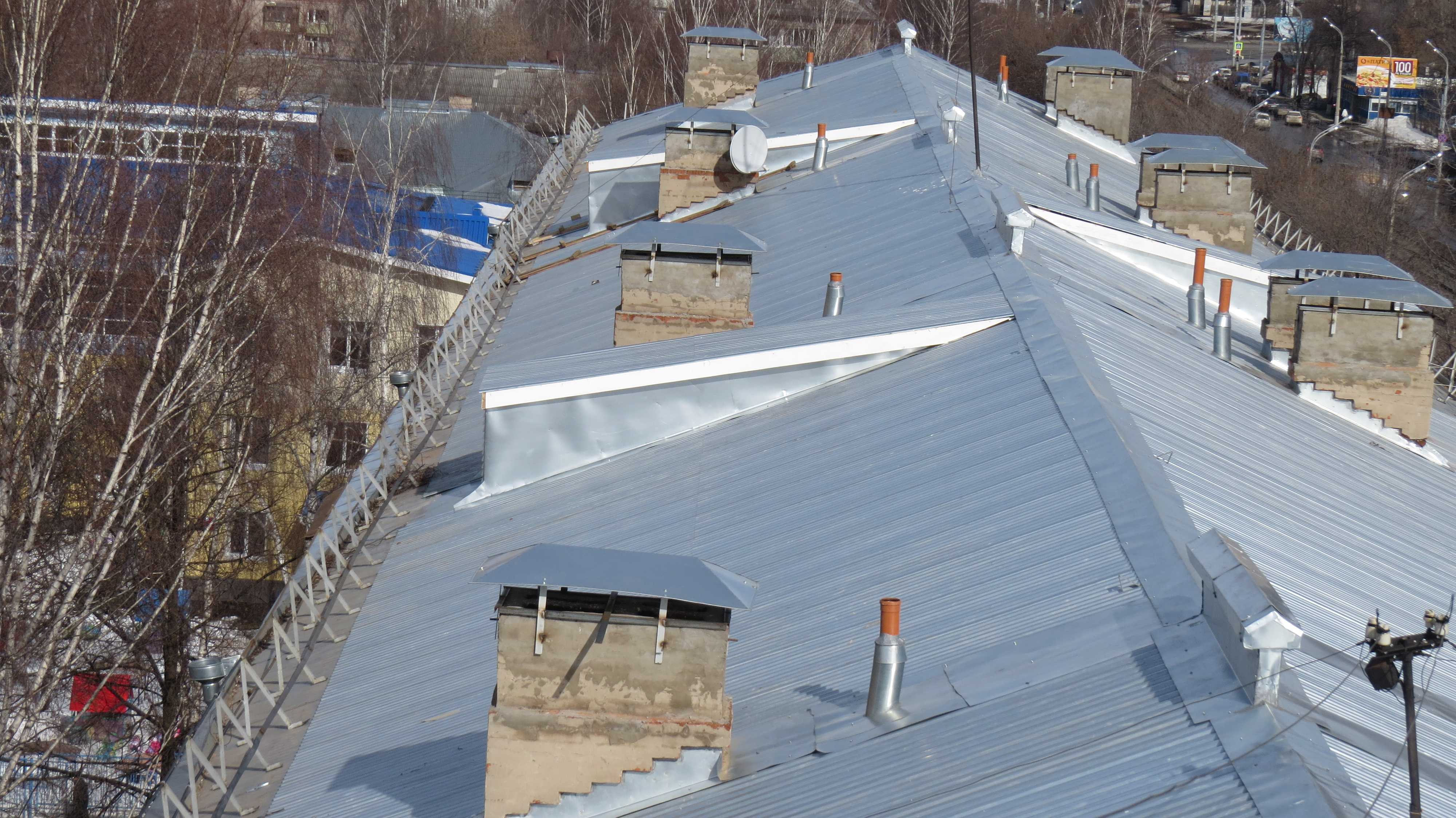 Ремонт крыши многоквартирного дома: кто должен ремонтировать и за чей счет? это капитальный или текущий ремонт+видео
