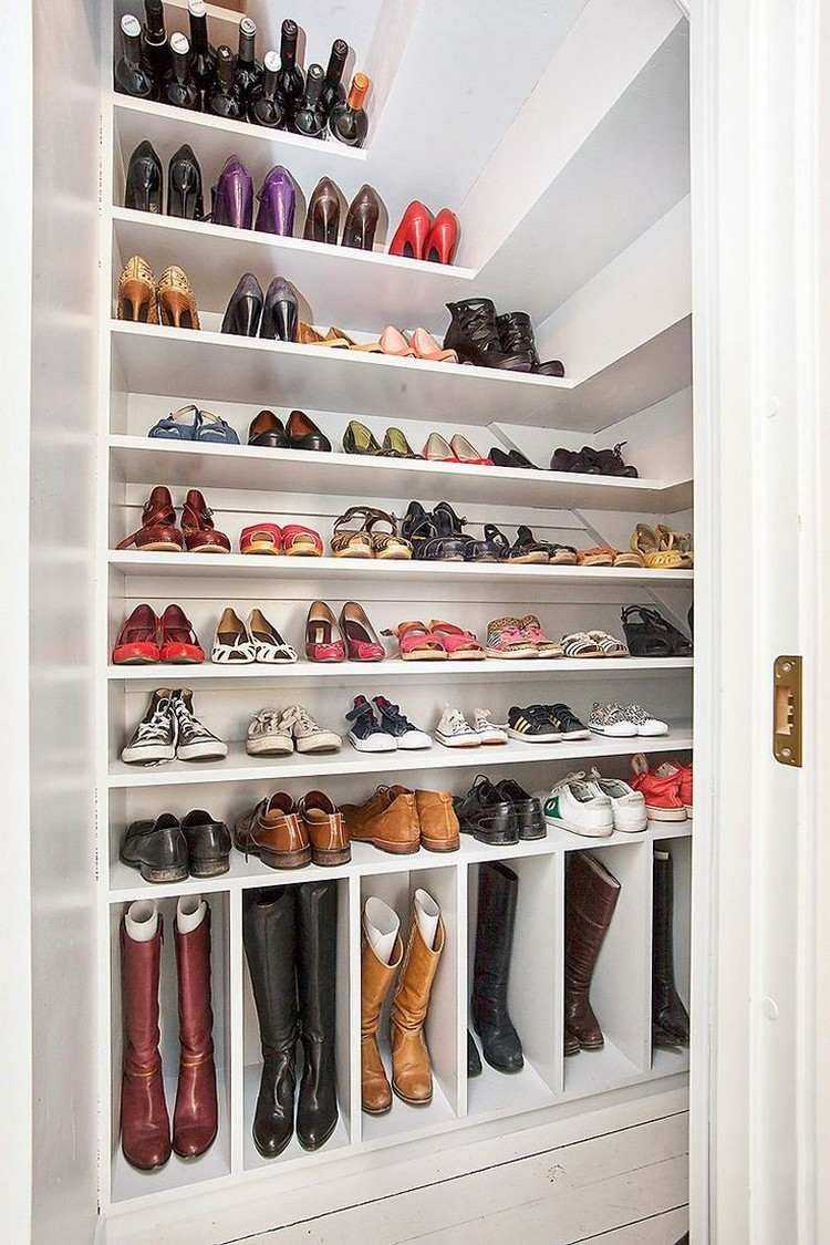 Обувь в гардеробной